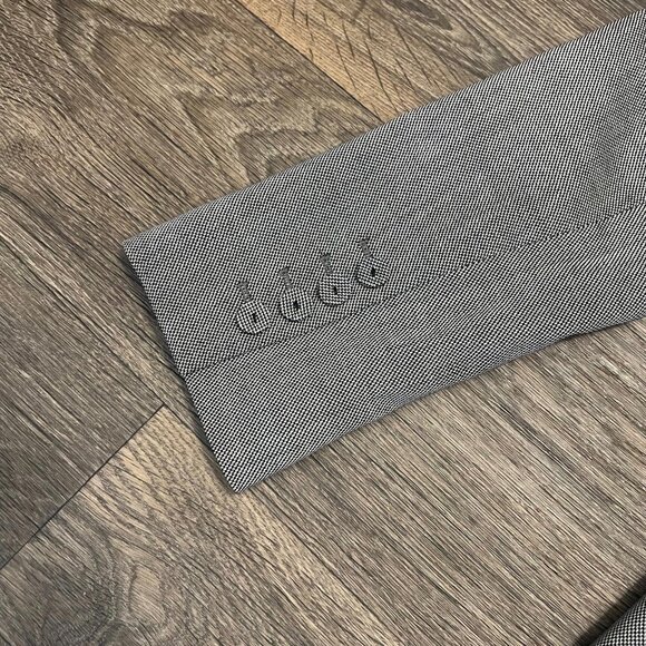 Lafayette 148 New York Virgin Wool One-Button Blazer Gray Size 4 - Picture 5 of 7